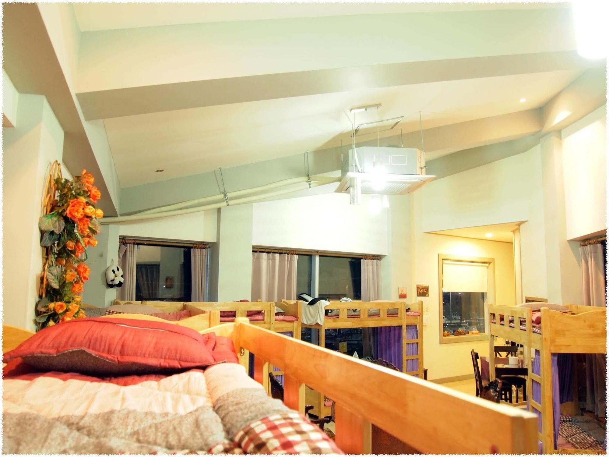 Haevichi Elmar Guesthouse ซอกวีโพ ภายนอก รูปภาพ